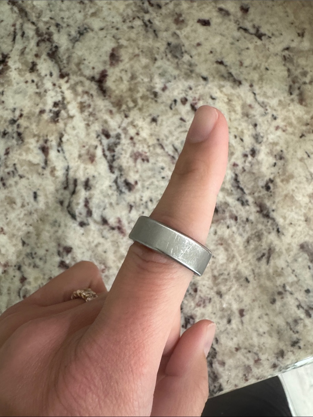 Oura Ring 4, size 10